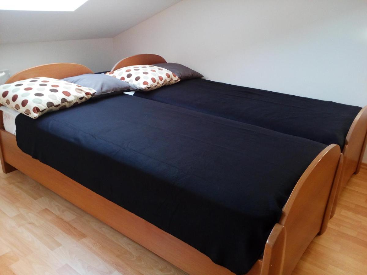 ז'אבוריץ' Gallery Apartman Nada מראה חיצוני תמונה